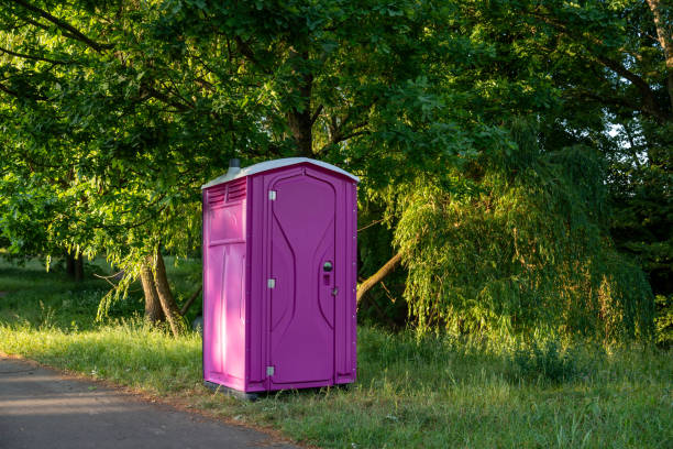 Best Portable restroom trailer rental  in Kewanee, IL
